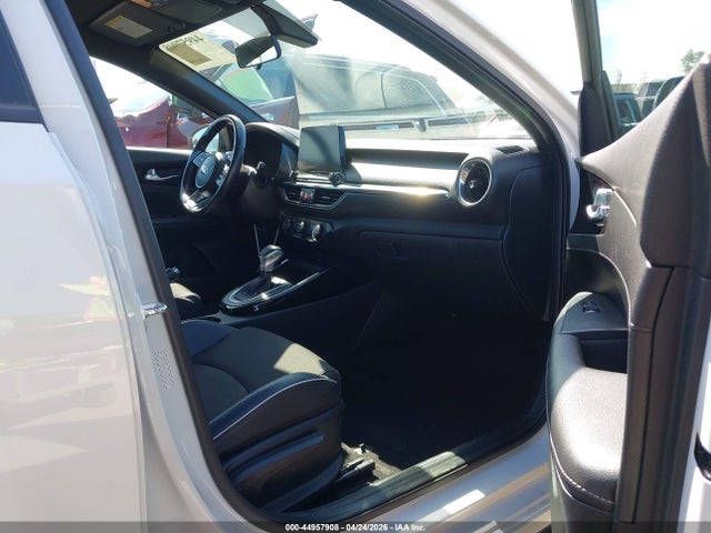Kia Forte Gt-line