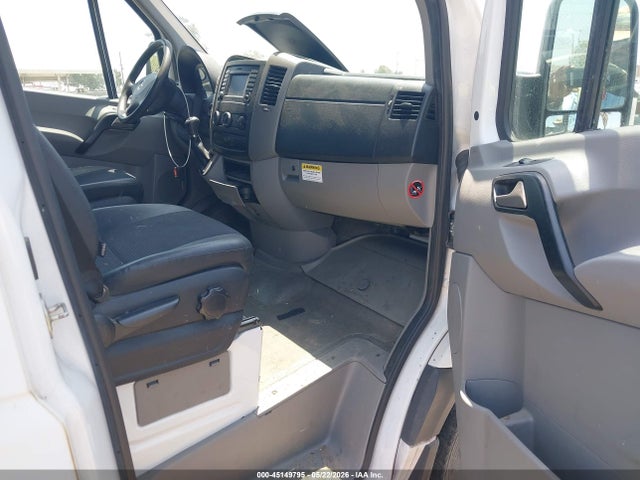 Mercedes-Benz Sprinter 2500 Standard Roof V6
