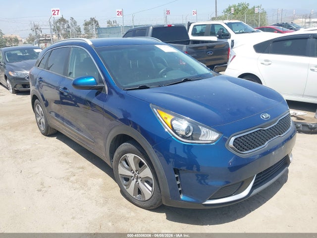 Salvage Kia Niro Image