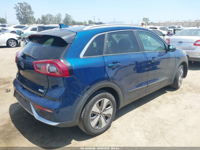 Kia Niro Lx