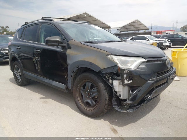 Salvage Toyota RAV4 Image