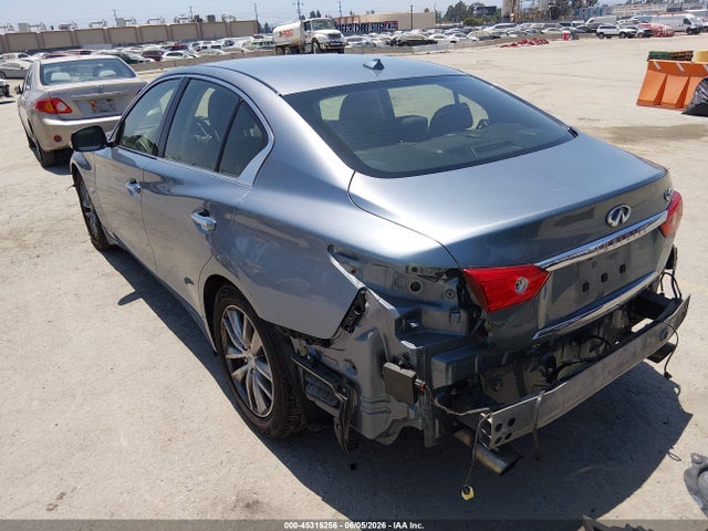 INFINITI Q50 3.0t Premium