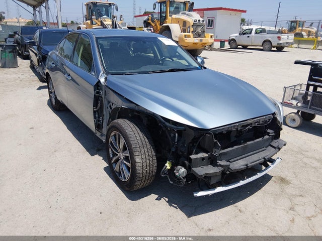 Salvage INFINITI Q50 Image