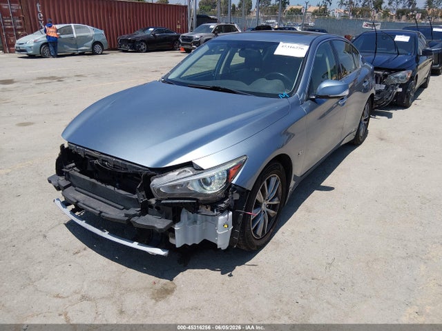 INFINITI Q50 3.0t Premium