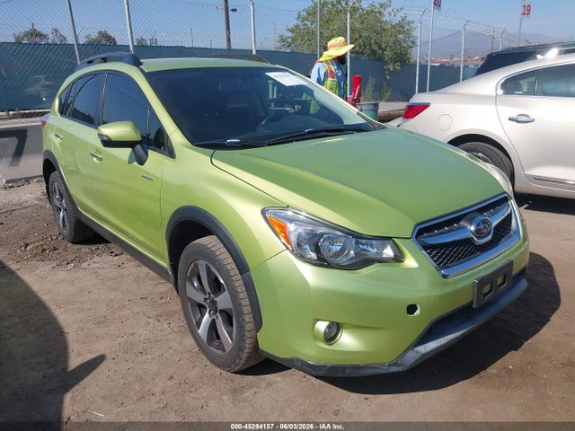 Salvage Subaru Crosstrek Image