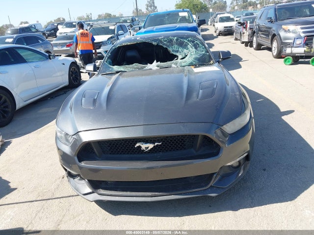 Ford Mustang Gt Premium