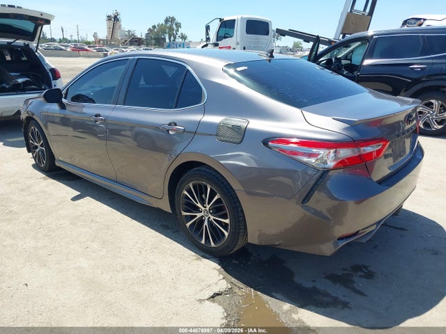 Toyota Camry Se