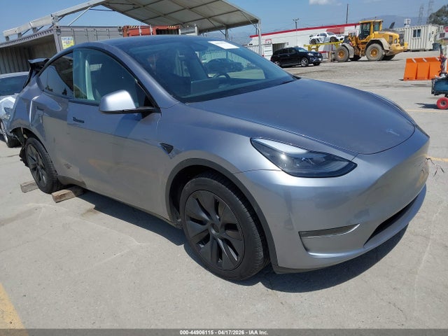 Salvage Tesla Model Y Image