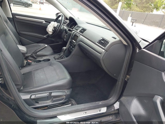 Volkswagen Passat 1.8t R-line