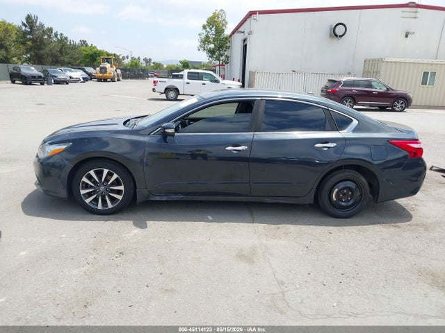 Nissan Altima 2.5 Sv
