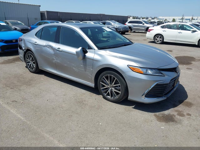 Toyota Camry Xle