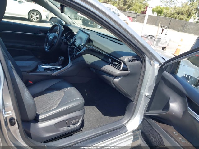 Toyota Camry Xle