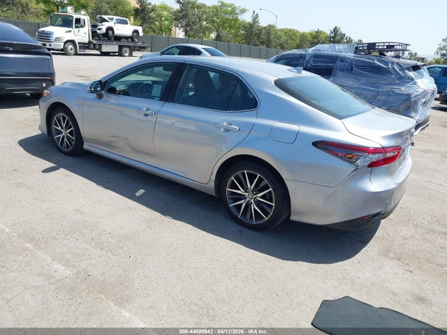 Toyota Camry Xle
