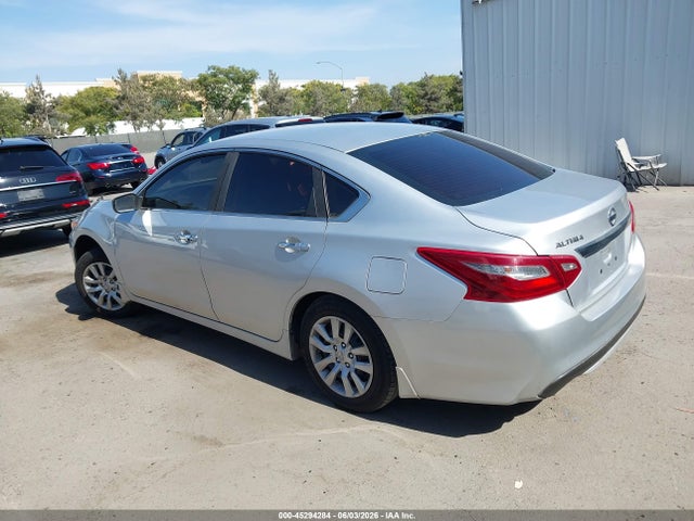 Nissan Altima 2.5 S