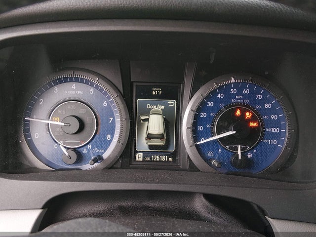 Toyota Sienna Xle Premium 8 Passenger