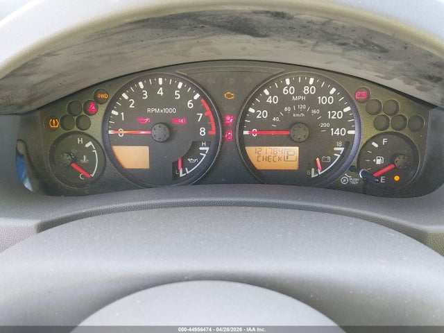 Nissan Frontier Sv