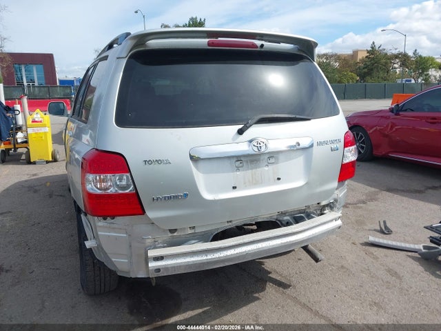 Toyota Highlander Limited V6