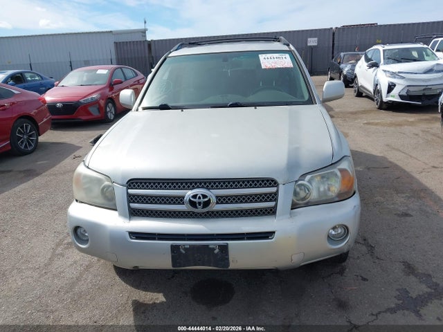 Toyota Highlander Limited V6