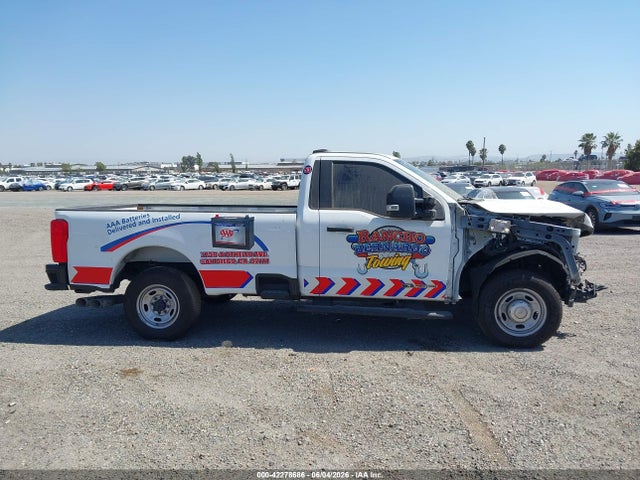 Ford F-250 Xl