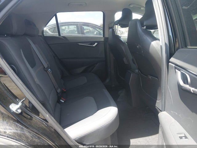 Kia Niro Lx