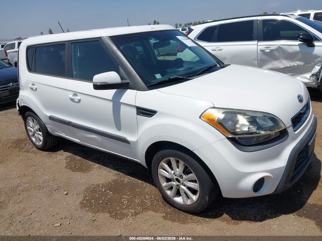 Salvage Kia Soul Image
