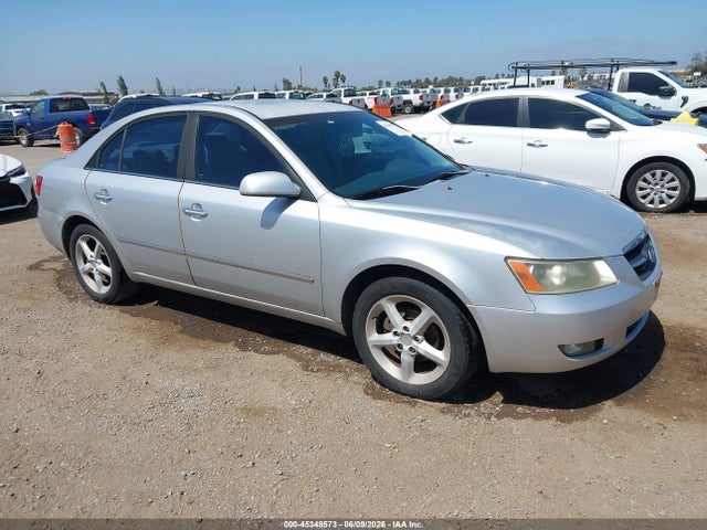 Salvage Hyundai SONATA Image
