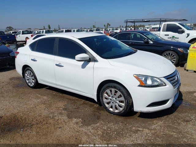 Salvage Nissan Sentra Image