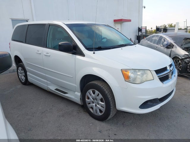 Salvage Dodge Grand Caravan Image