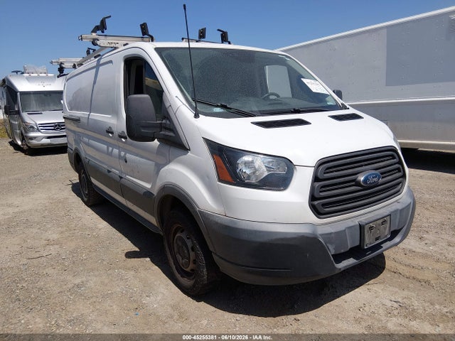 Salvage Ford Transit Image