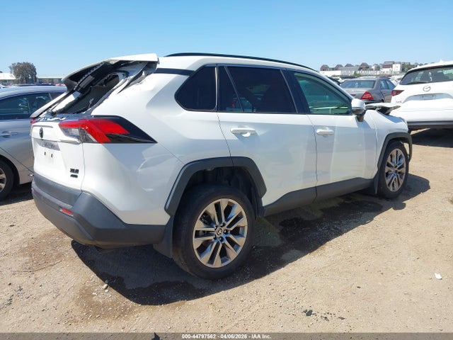 Toyota RAV4 Xle Premium