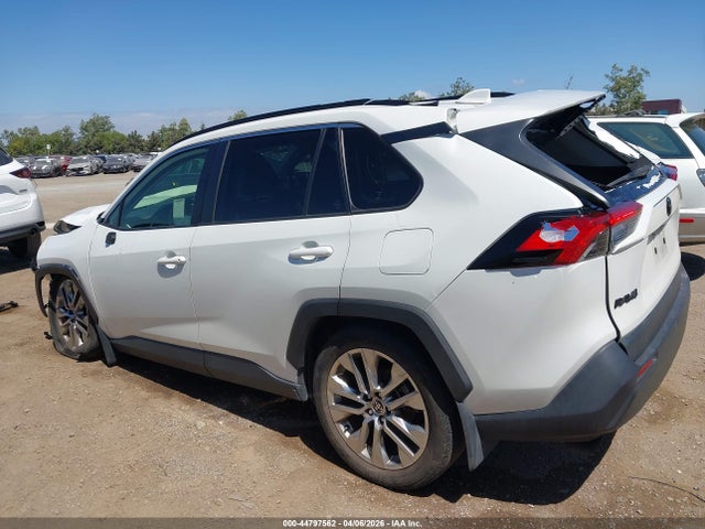 Toyota RAV4 Xle Premium
