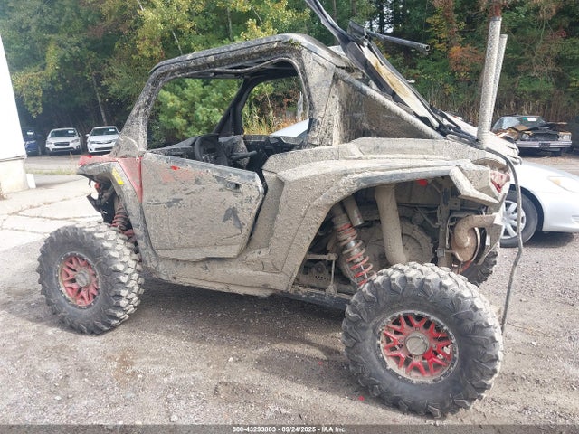 Polaris RZR Xp 1000 Ultimate