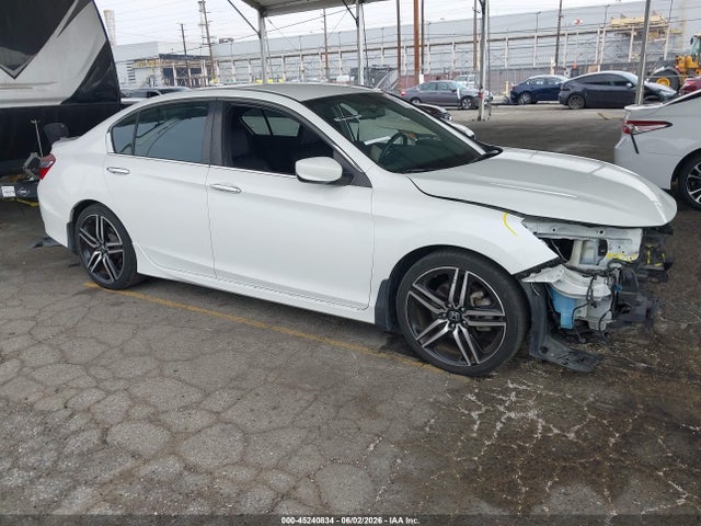 Salvage Honda Accord Image