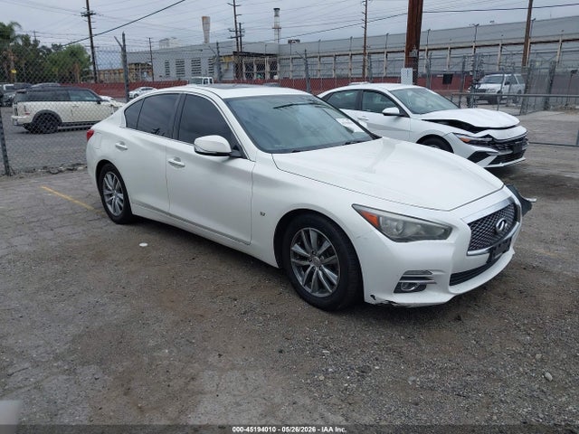Salvage INFINITI Q50 Image