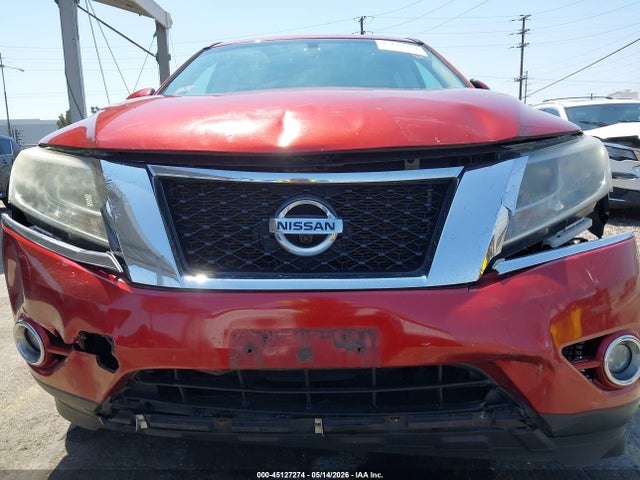 Nissan Pathfinder Platinum