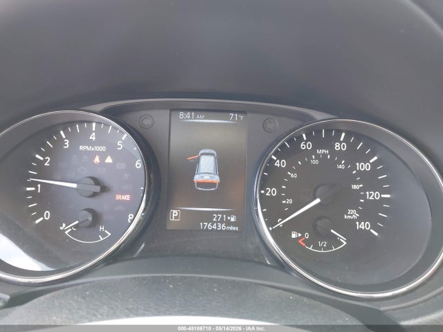 Nissan Rogue Sv