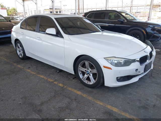 Salvage BMW 3 Series Image