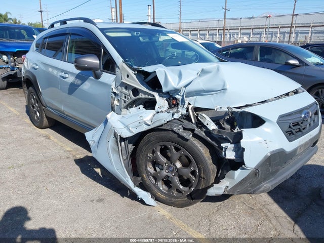 Salvage Subaru Crosstrek Image