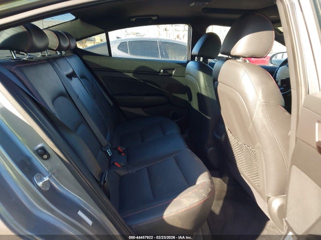 Hyundai ELANTRA Sport