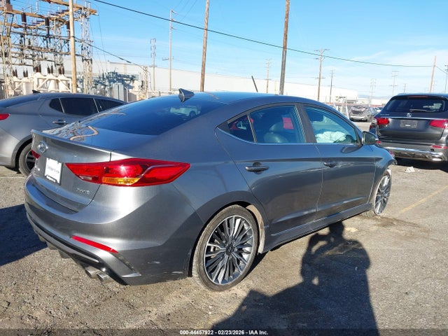 Hyundai ELANTRA Sport