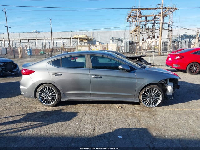 Hyundai ELANTRA Sport