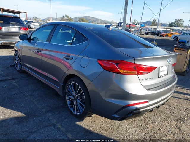 Hyundai ELANTRA Sport