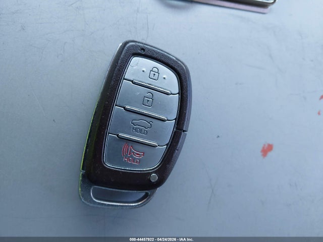 Hyundai ELANTRA Sport