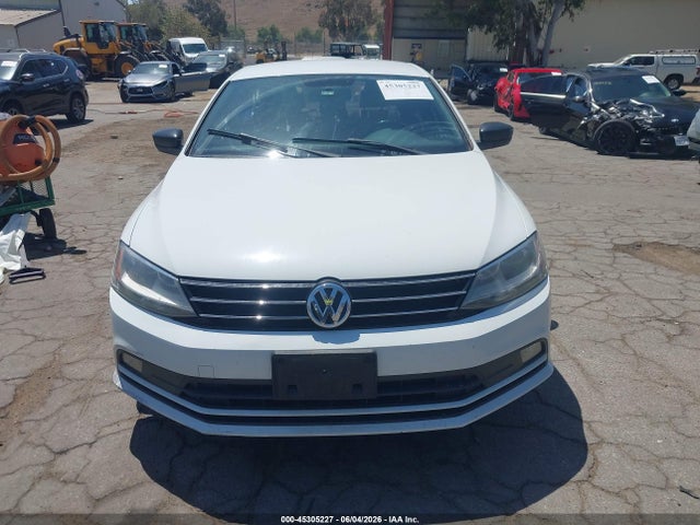 Volkswagen Jetta 1.8t Sport