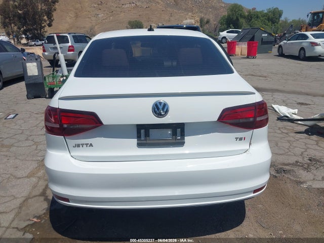 Volkswagen Jetta 1.8t Sport