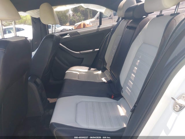 Volkswagen Jetta 1.8t Sport