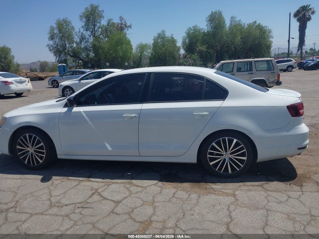 Volkswagen Jetta 1.8t Sport
