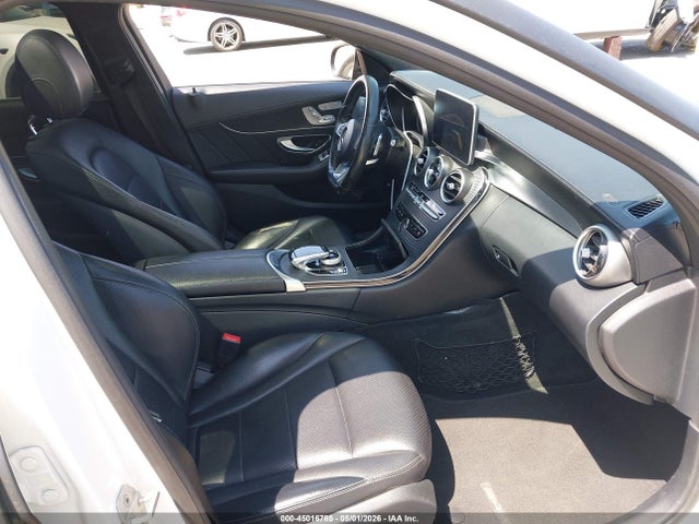 Mercedes-Benz C-Class Sport