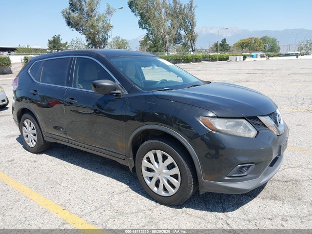 Salvage Nissan Rogue Image