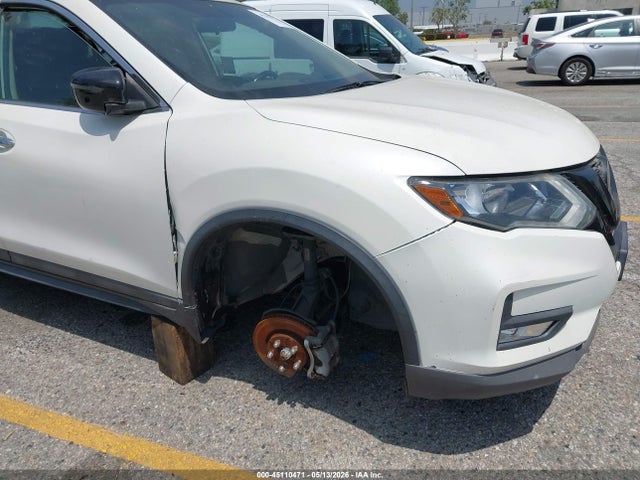 Nissan Rogue Sv